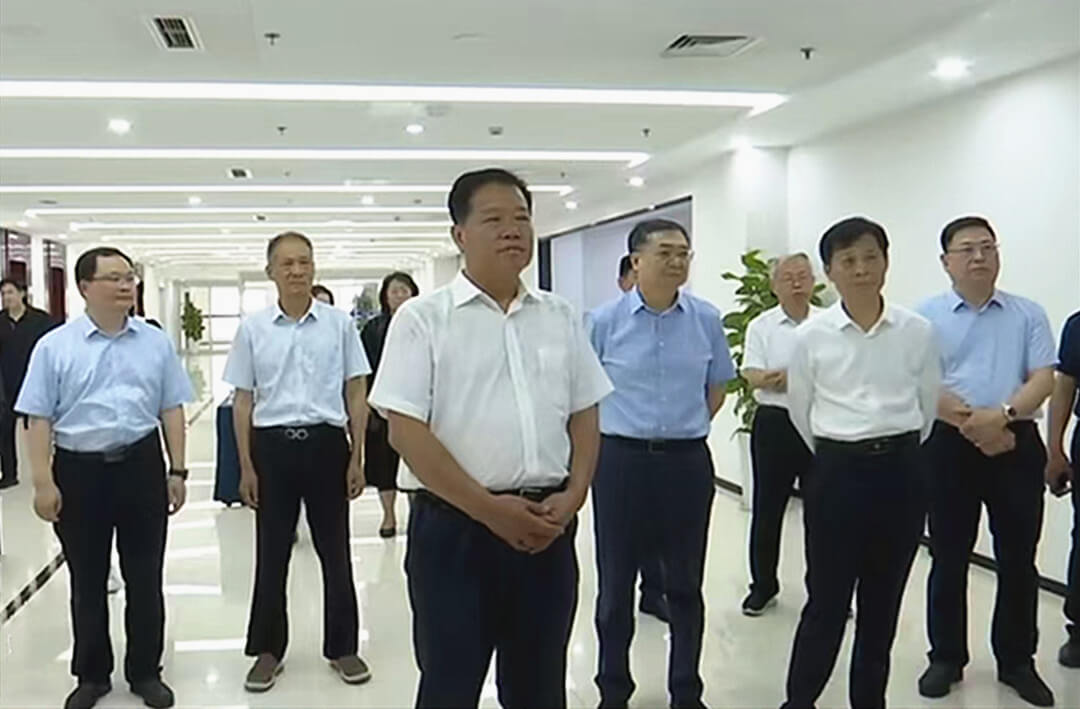 林峰海来临沂市调研